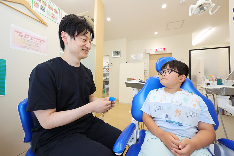 小児歯科において、単なる「歯並びの矯正」以上に「発達の予防」を重視されているのが印象的です。